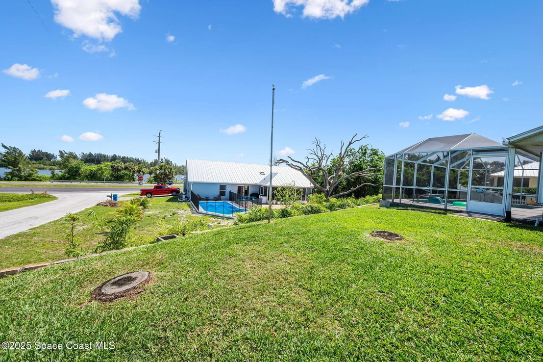 Photo of 7109 Blue Shore Road