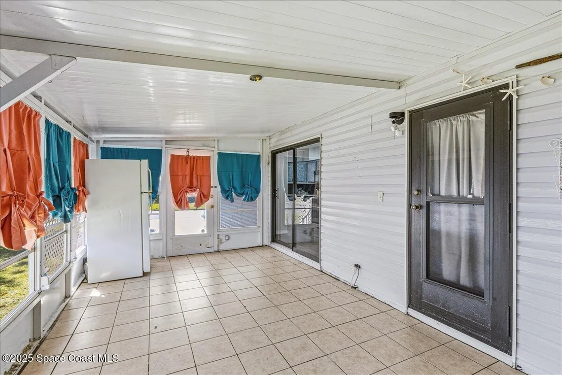 Photo of 1131 Tequesta Drive