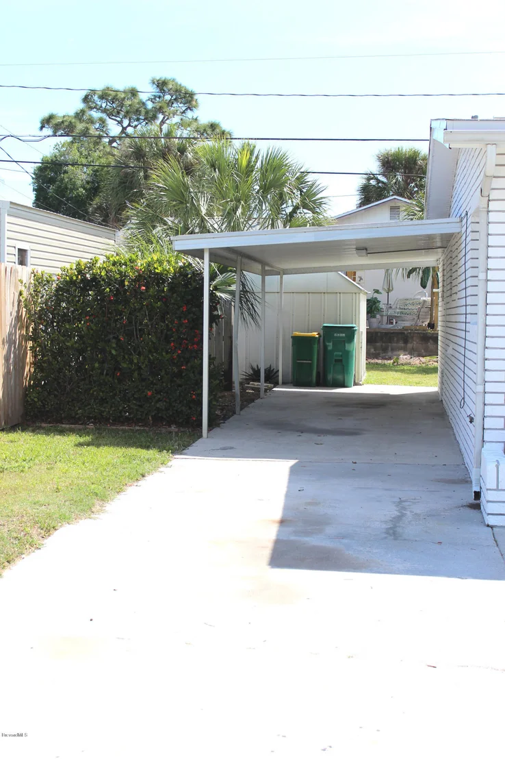 Photo of 773 Ixora Drive