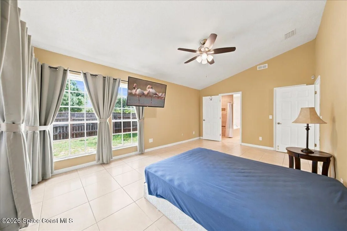 Photo of 813 Emerald Way