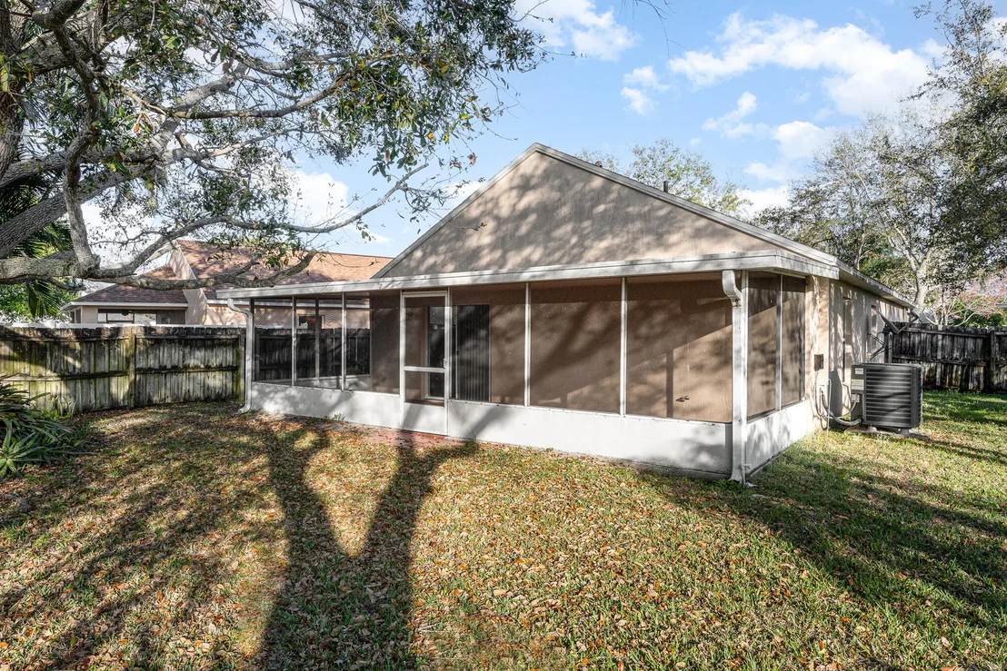 Photo of 2748 Maderia Circle