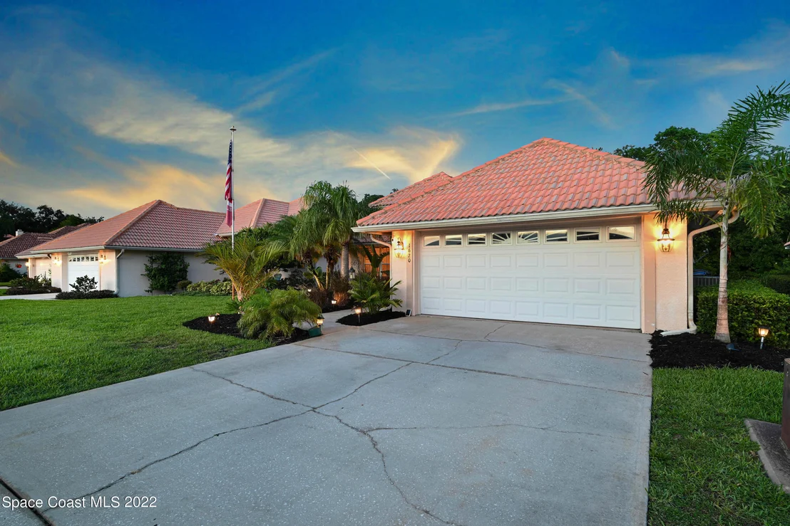 Photo of 1620 James Circle
