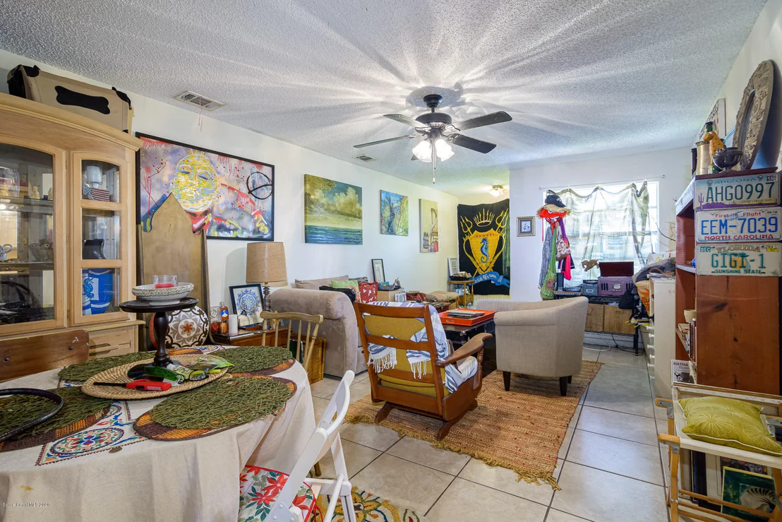 Photo of 2456 Uranus Drive