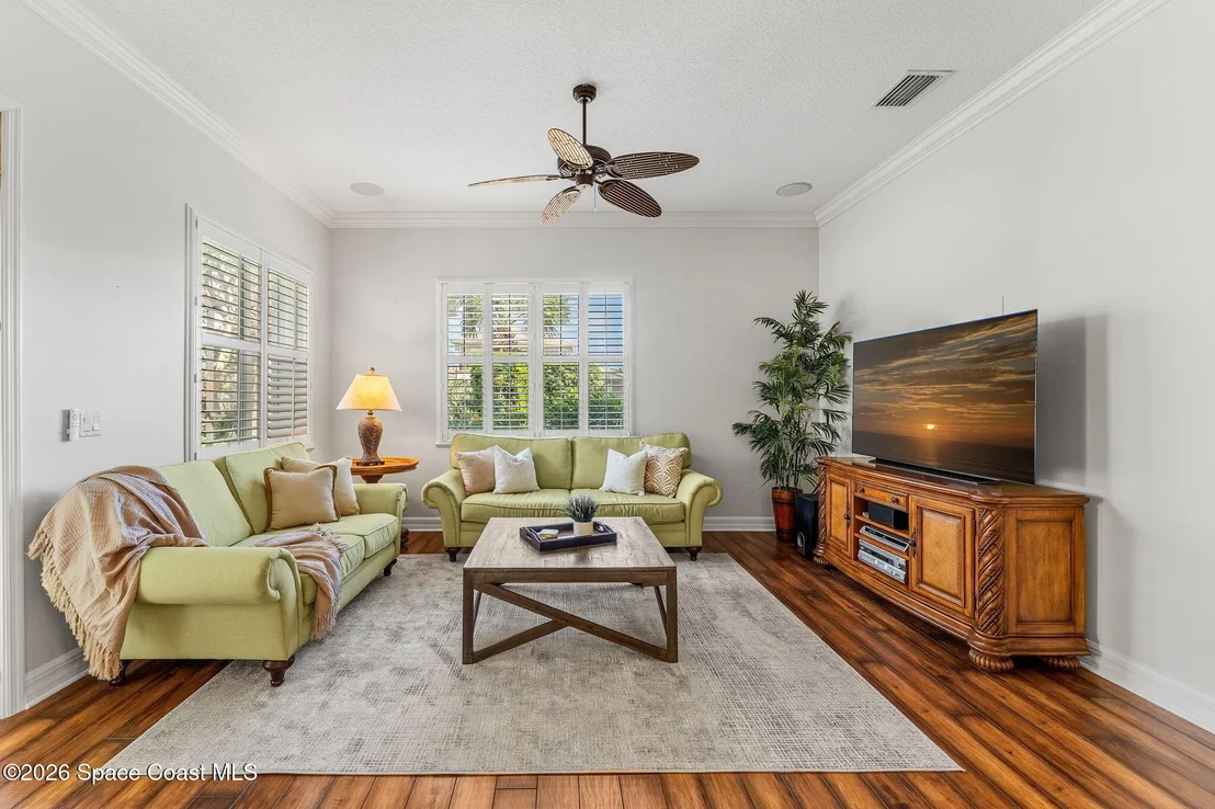 Photo of 5297 Solway Drive