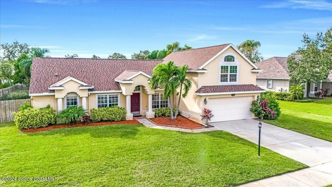 Photo of 6018 Newbury Circle