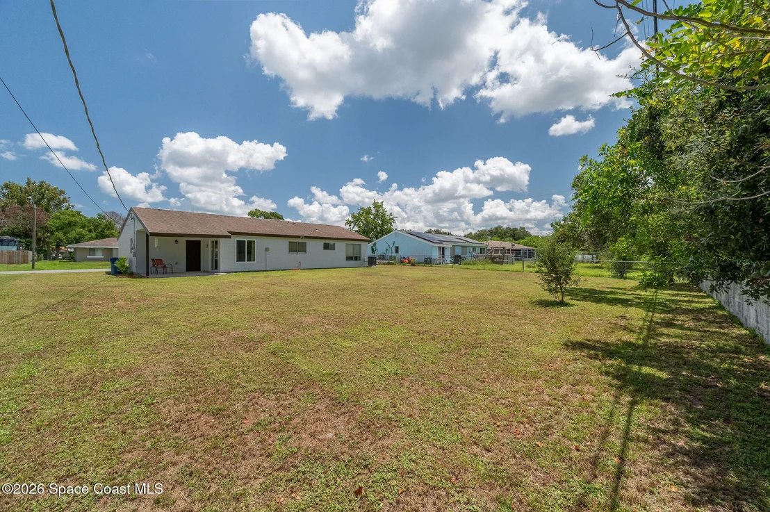 Photo of 730 Azure Avenue NE
