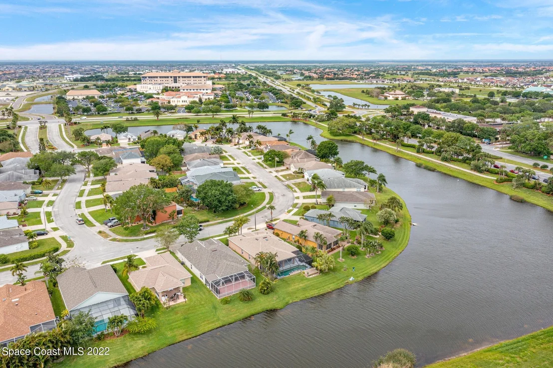 Photo of 380 Wickham Lakes Drive