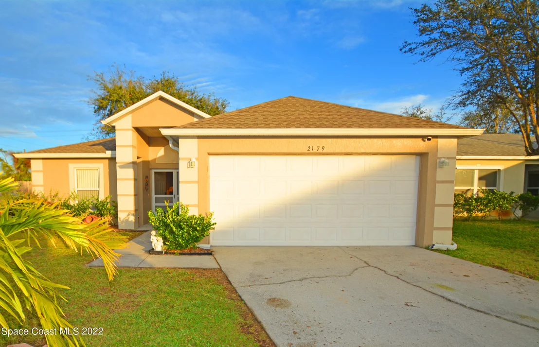 Photo of 2179 Myla Lane