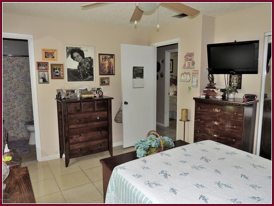 Photo of 4044 Amron Drive