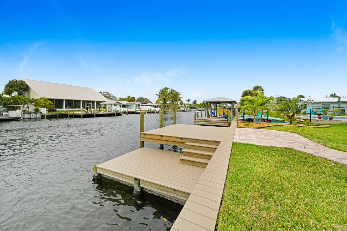 Photo of 126 Deleon Road