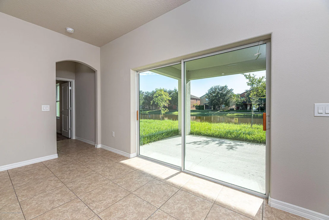 Photo of 475 Dryden Circle