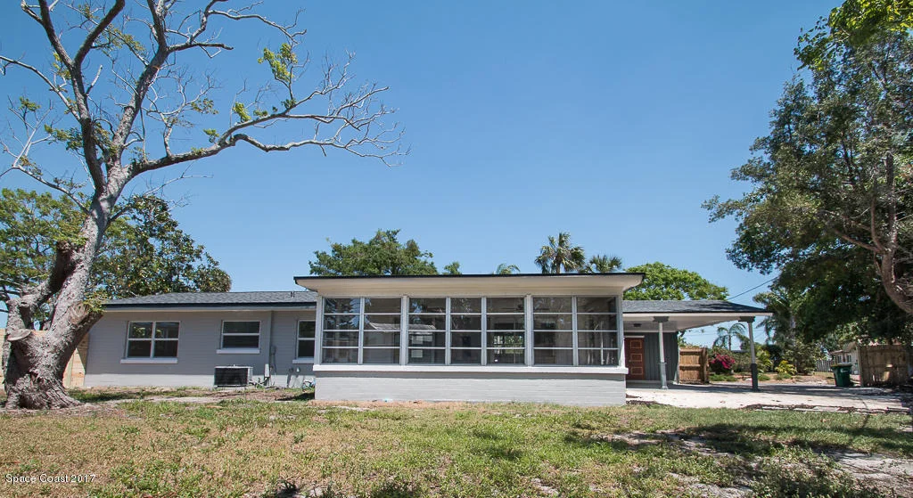 Photo of 3049 Moss Drive