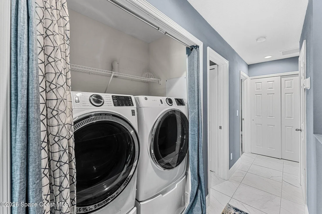 Photo of 313 Palm Breezes Drive