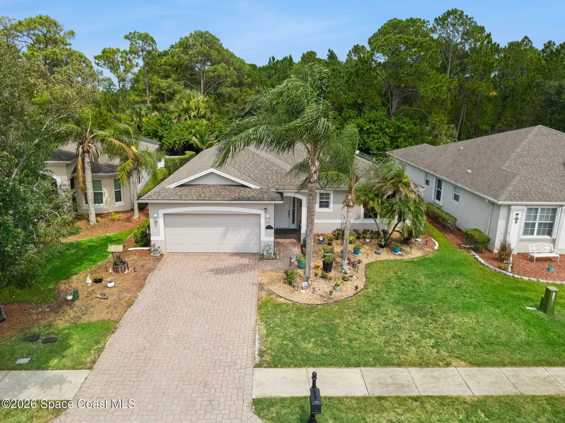 Photo of 409 Gardendale Circle SE
