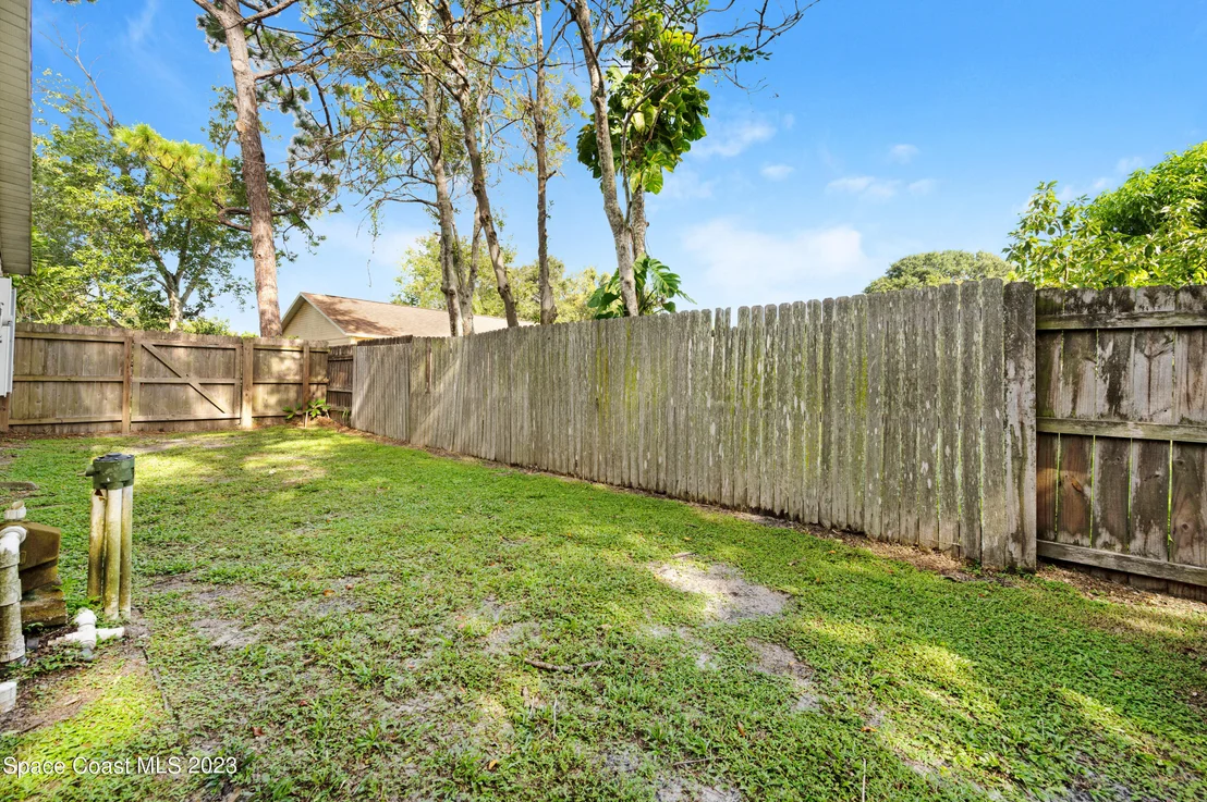 Photo of 810 Pine Valley Court