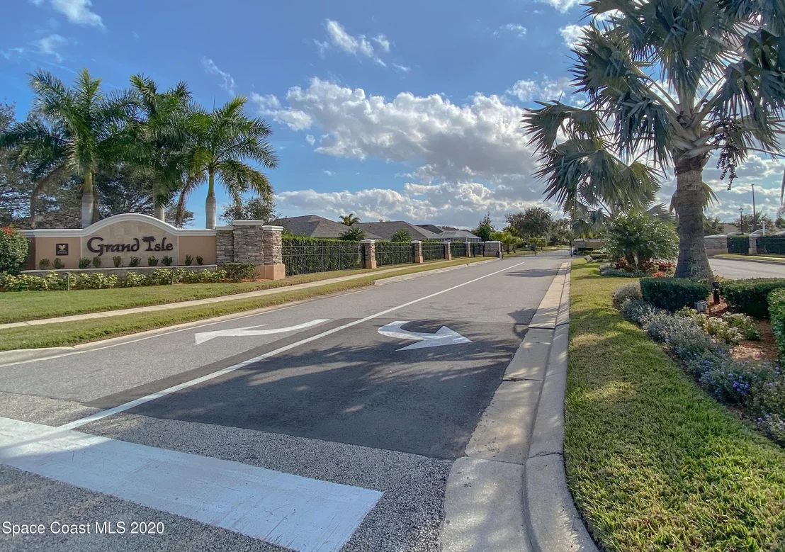 Photo of 1520 Lago Mar Drive