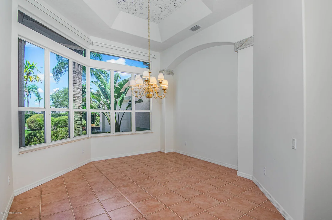 Photo of 923 Wildwood Drive