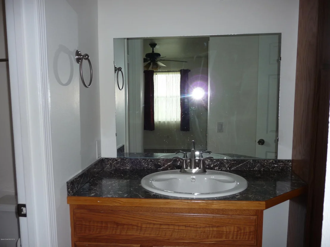 Photo of 1593 Spruce Road