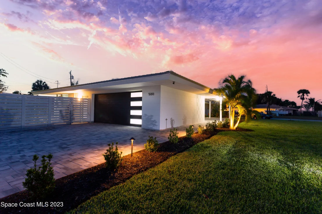 Photo of 500 Hibiscus Trail