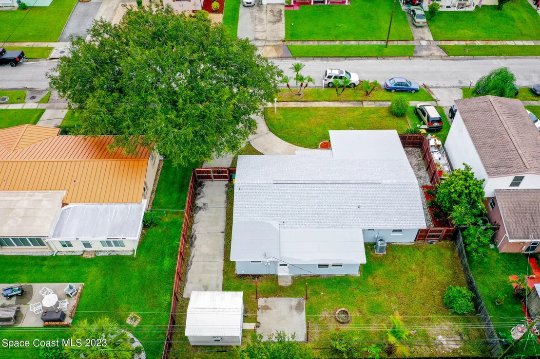 Photo of 1703 Buick Avenue