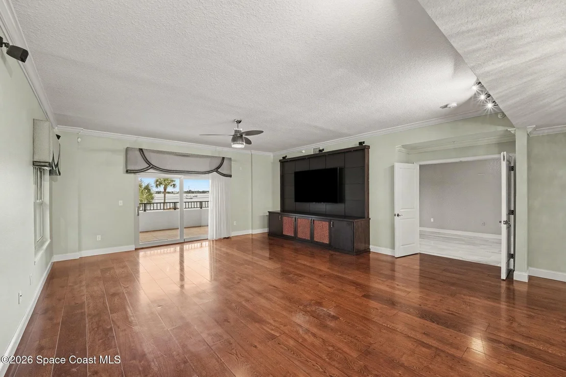 Photo of Unit 203 at 29 Riverside Drive