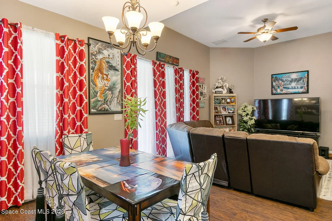 Photo of 2141 Bridgeport Circle