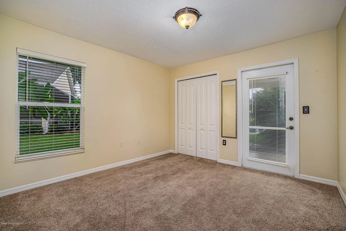 Photo of 925 Wildwood Drive