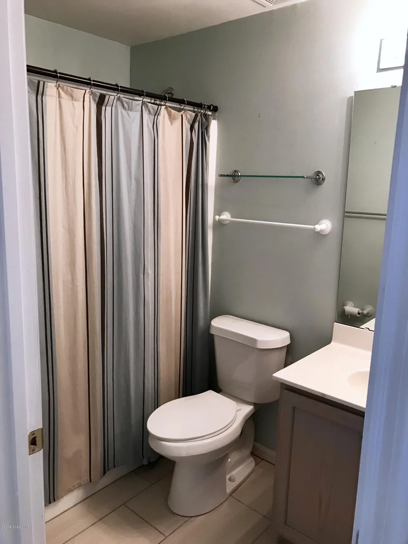 Photo of 1159 White Oak Circle