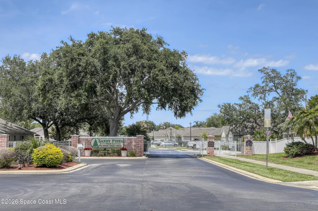 Photo of 2124 Spring Creek Circle NE