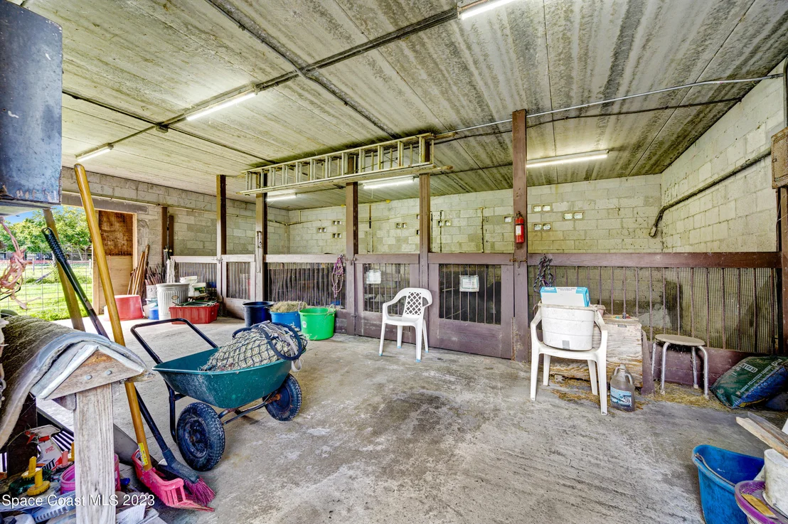 Photo of 2150 Lake Drive