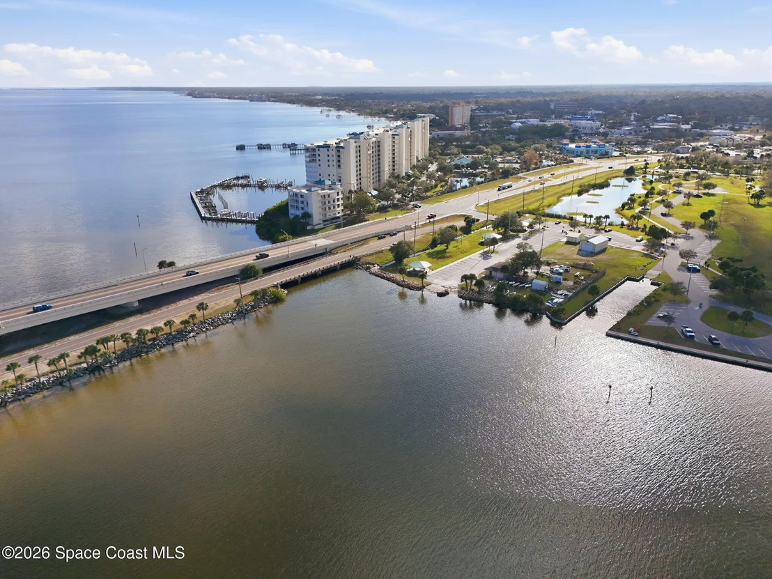 Photo of 1225 War Eagle Boulevard