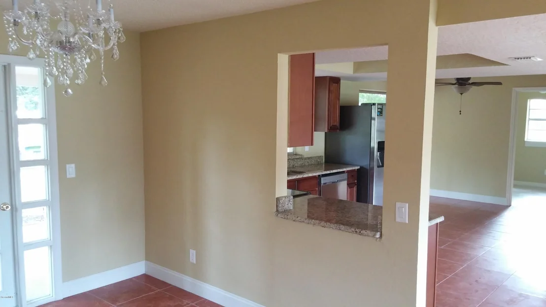 Photo of 7545 Sheridan Road