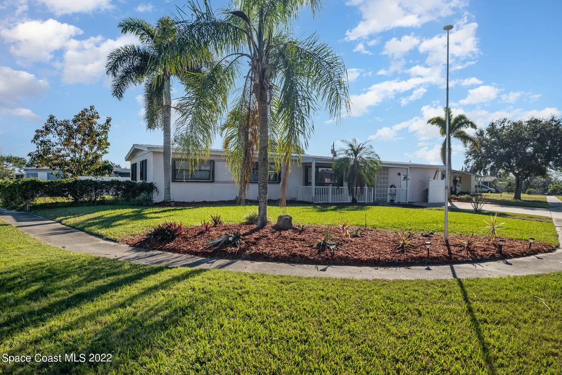 Photo of 3096 Dairy Terrace NE