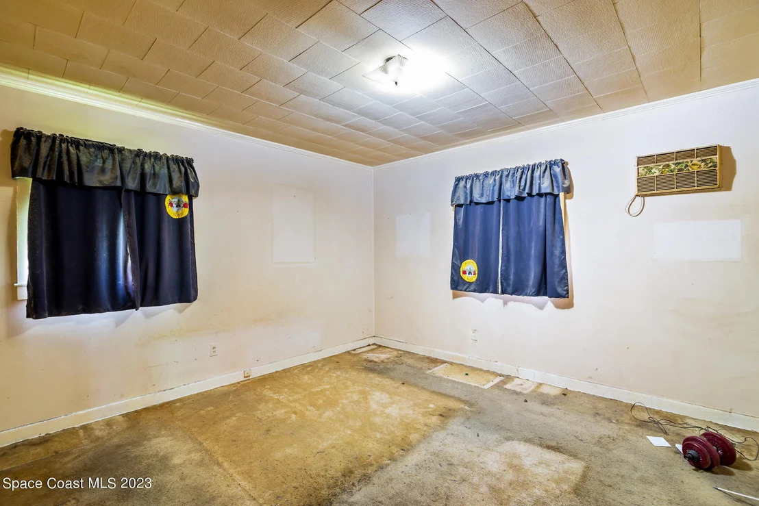 Photo of 423 Audubon Drive