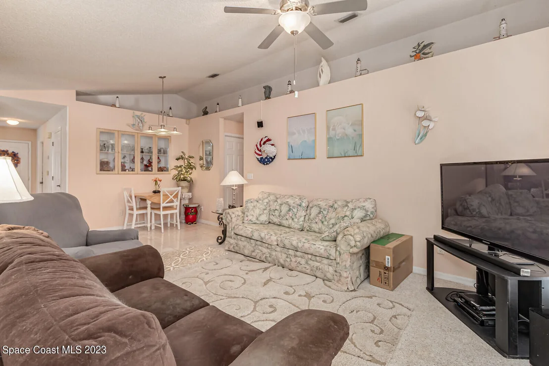 Photo of 3309 Lake View Circle
