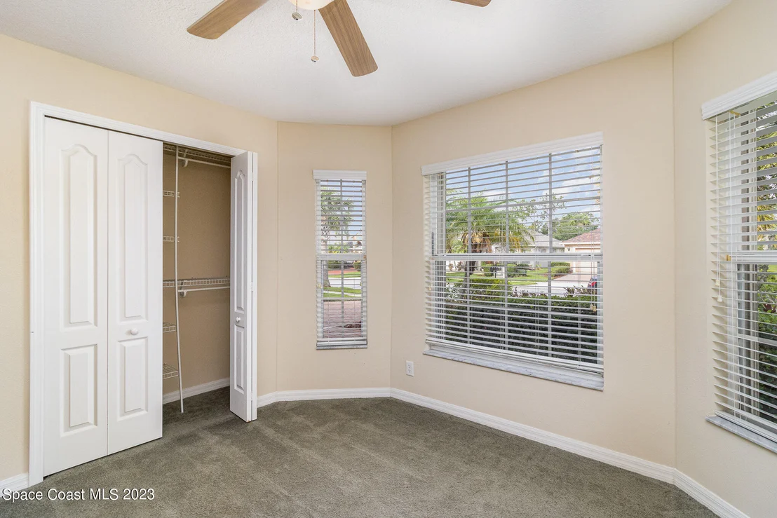 Photo of 7227 Broderick Drive