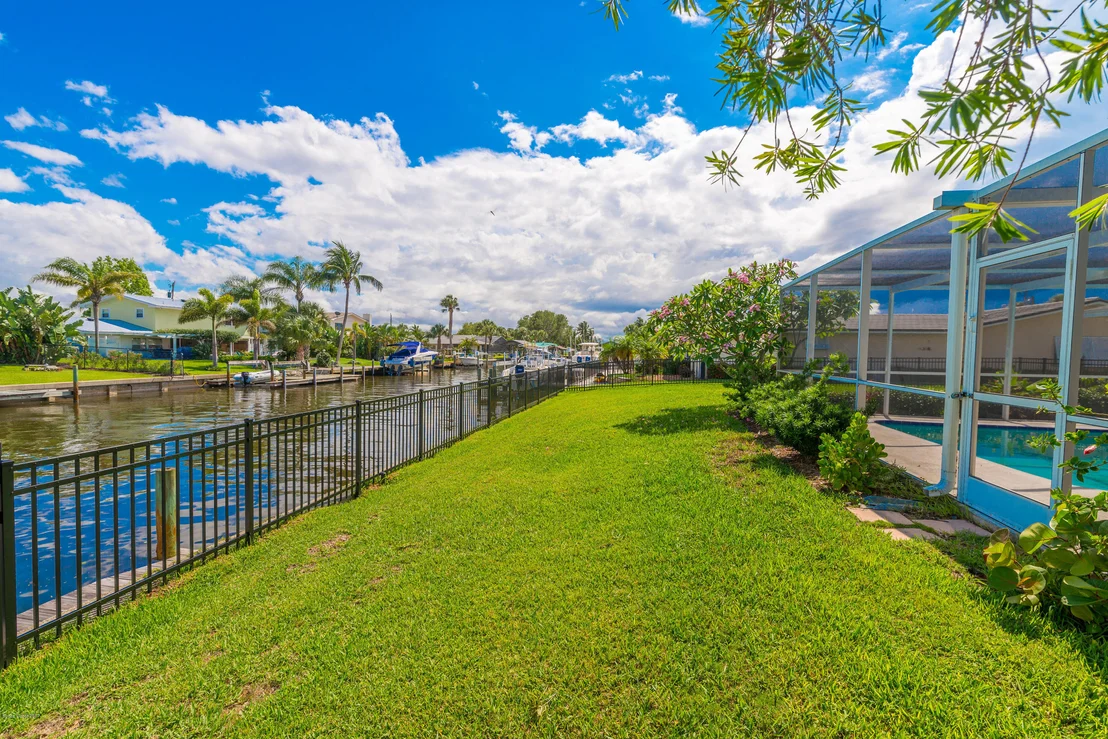 Photo of 507 Bahama Drive