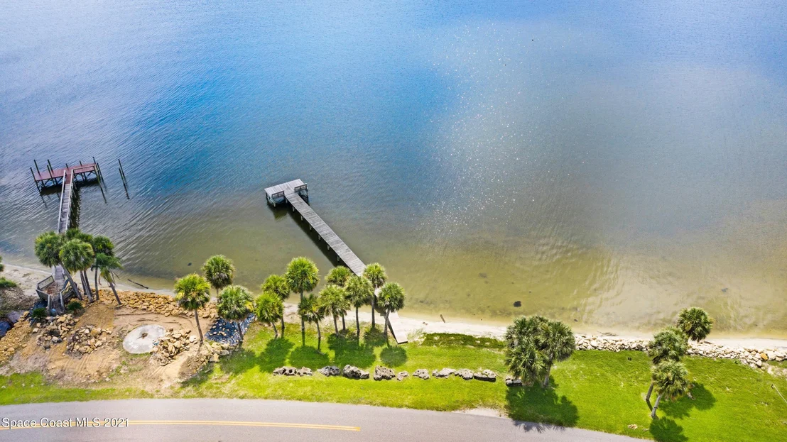 Photo of 2330 Stonebridge Drive