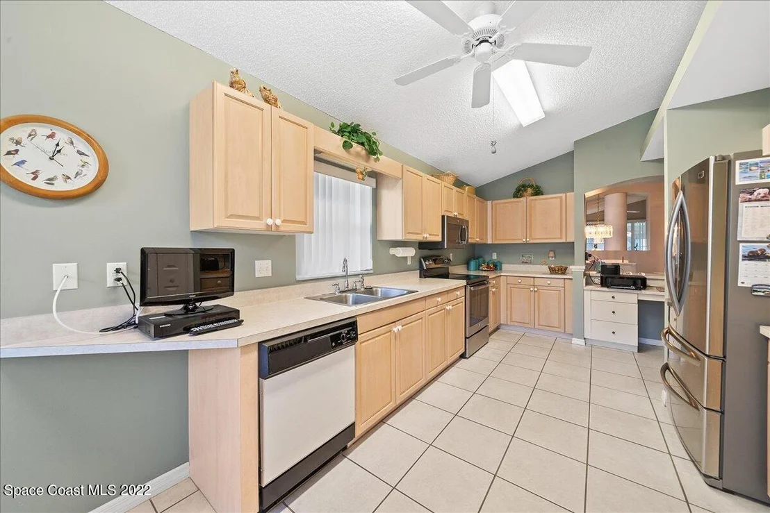 Photo of 3929 Saint Armens Circle