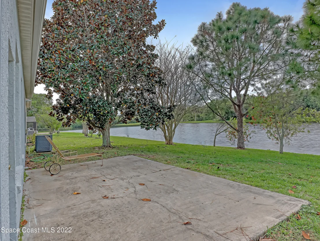 Photo of 8041 Bracken Lane