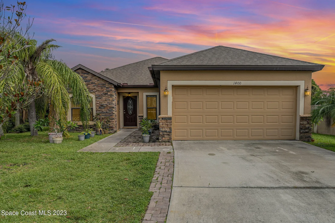 Photo of 1400 Scout Drive