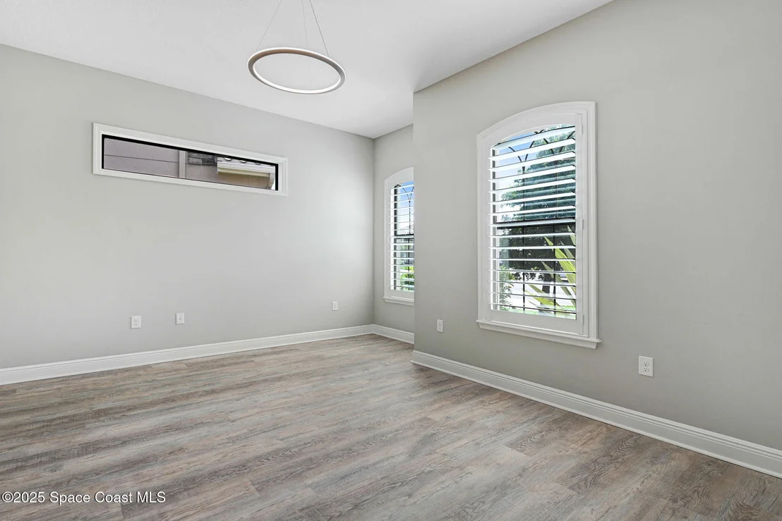 Photo of 8116 Stonecrest Drive