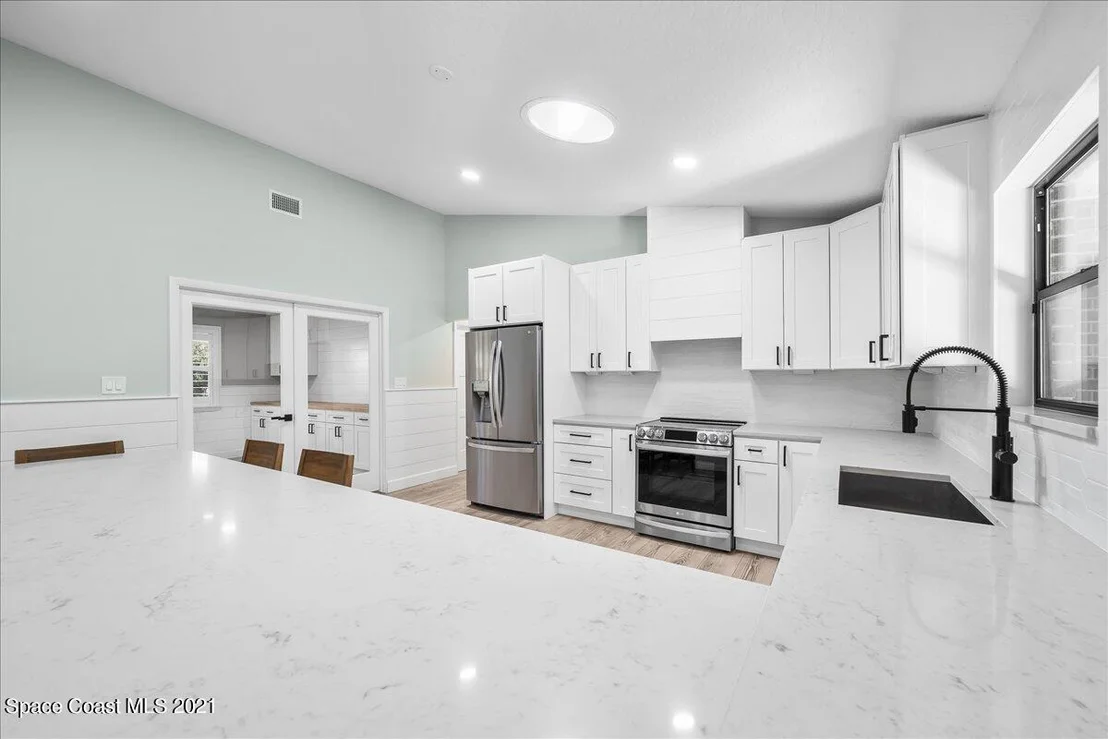 Photo of 3559 James Road
