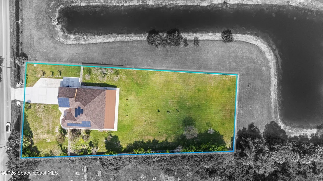 Photo of 900 Hall Road