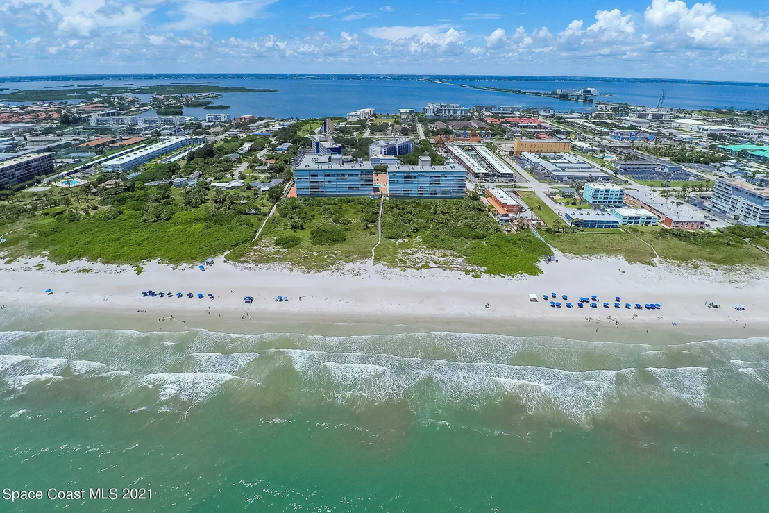 Photo of Unit 607 at 3400 Ocean Beach Boulevard