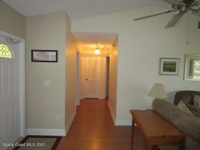 Photo of 1923 Elderberry Court NE