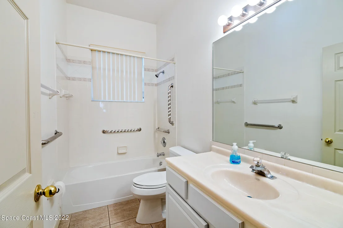 Photo of 5713 Newbury Circle
