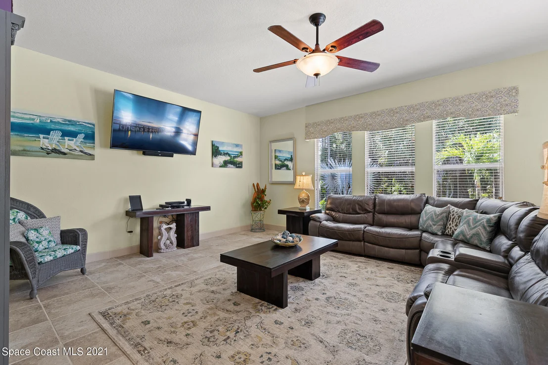 Photo of 170 Ridgemont Circle SE