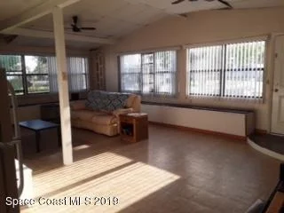 Photo of 1275 Estridge Drive