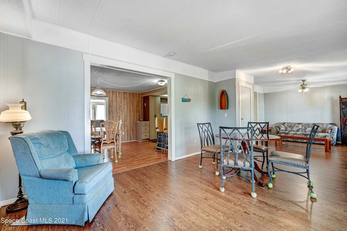 Photo of 566 Jean Circle